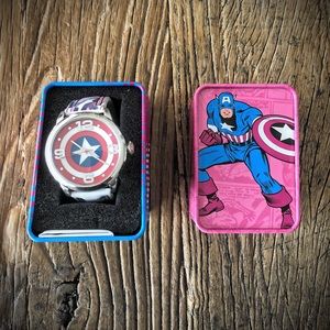 Marvel Women Captain America Watch Vintage